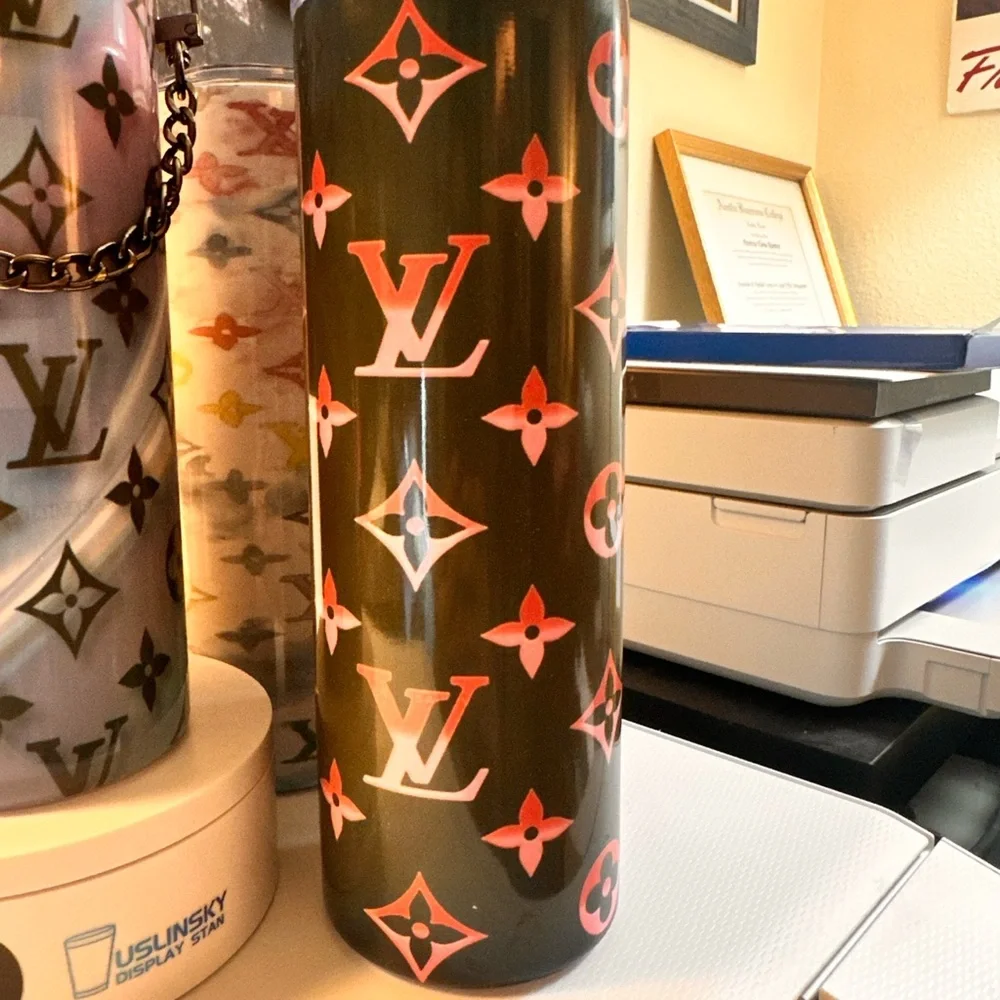 Customized High end Tumblers! Multicolor Tumblers (with Chain) - Picture 5 of 10